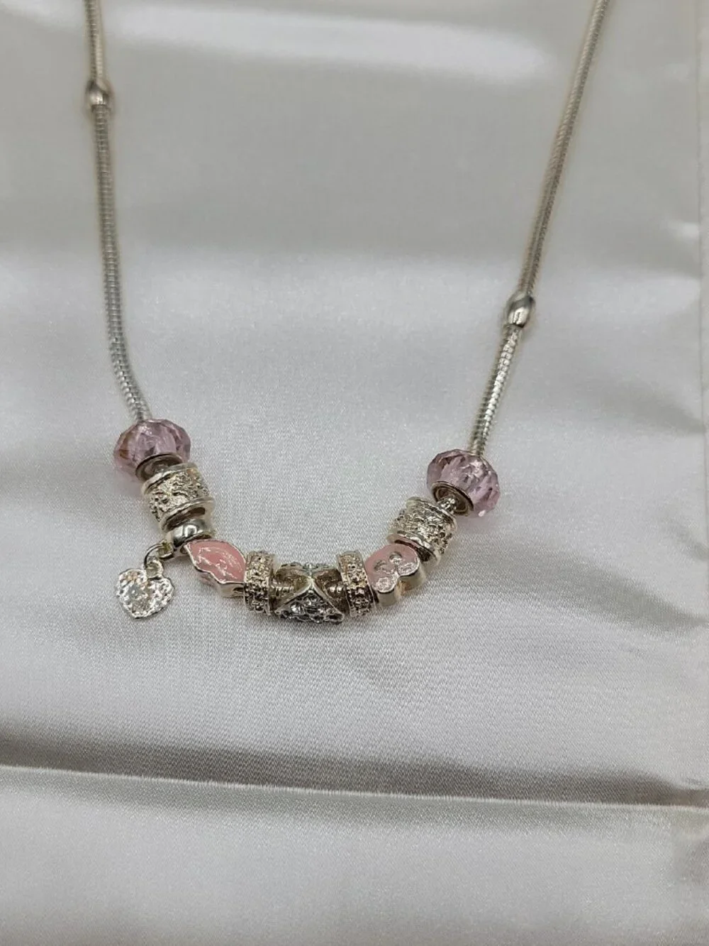 Friedmans Jewelers Breast Cancer Slide Necklace Silver Tone Charm Bead 18" Chain - Picture 14 of 15